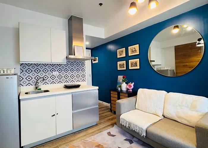 725 Positano Tower - Azure Urban Residences Apartment *
